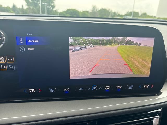 2027 Chevrolet Traverse LT - Photo 21