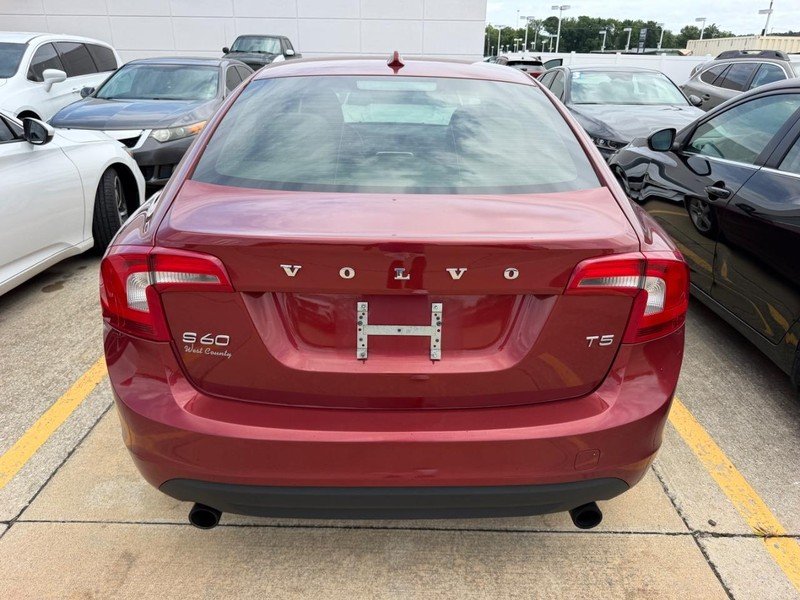 Used 2013 Flamenco Red Metallic Volvo T5 image 3
