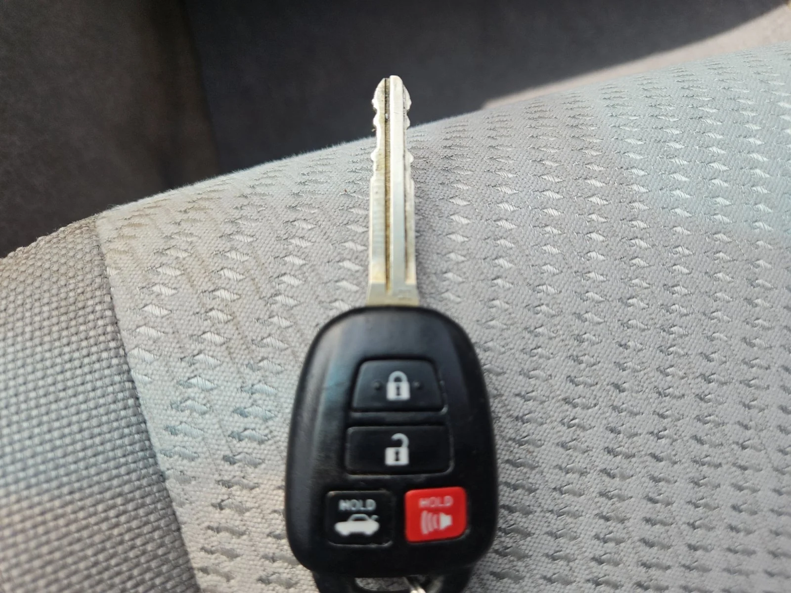 Used 2017 Celestial Silver Metallic Toyota LE image 25