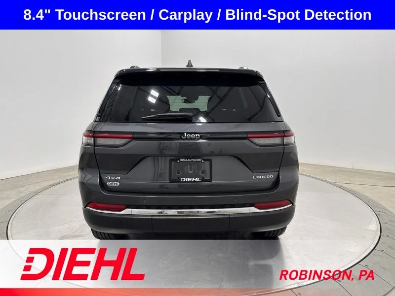 Used 2023 Gray Jeep Laredo image 6