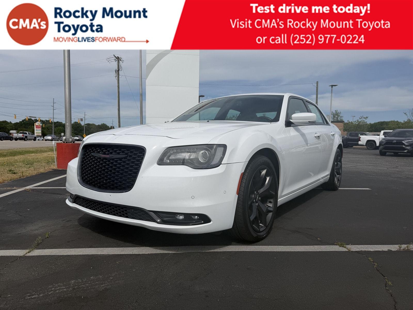 Used 2021 Bright White Clearcoat Chrysler 300S image 3