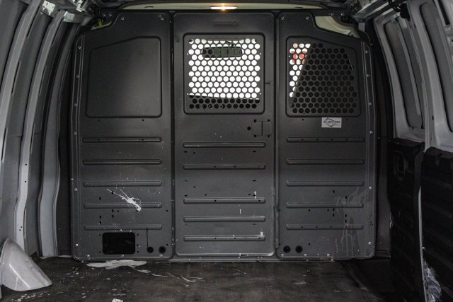 2021 Chevrolet Express Cargo Work Van - Photo 11