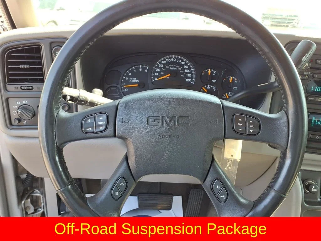 Used 2005 Silver GMC SLT image 13