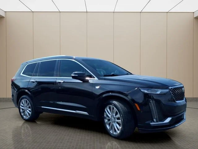 Used 2022 Black Cadillac Premium Luxury image 5