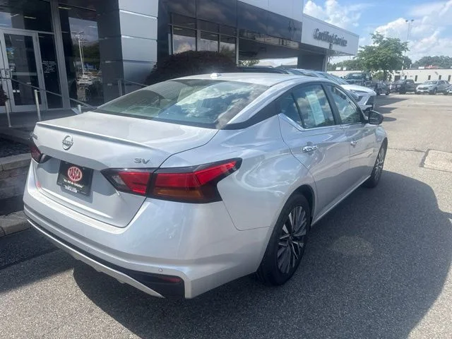 Used 2024 Silver Nissan 2.5 SV image 6