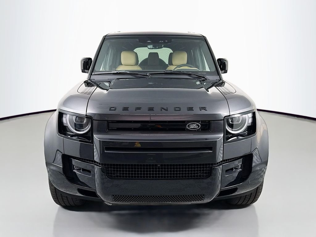 New 2026 Carpathian Grey Land Rover X-Dynamic SE image 6