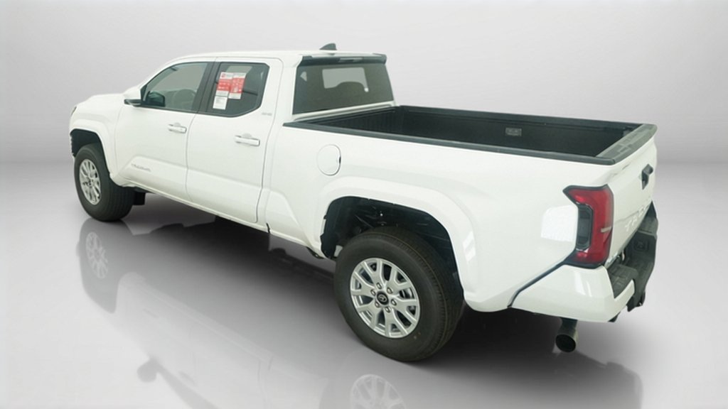 New 2026 Ice Cap Toyota SR5 image 14