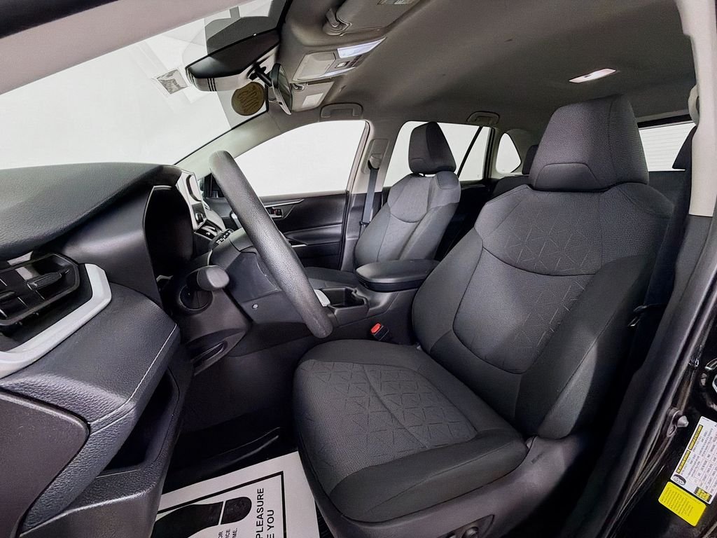 Used 2025 Midnight Black Metallic Toyota XLE image 20