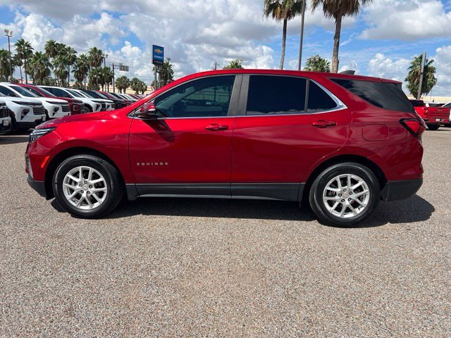 Used 2023 RADIANT RED TINTCOAT Chevrolet LT image 4