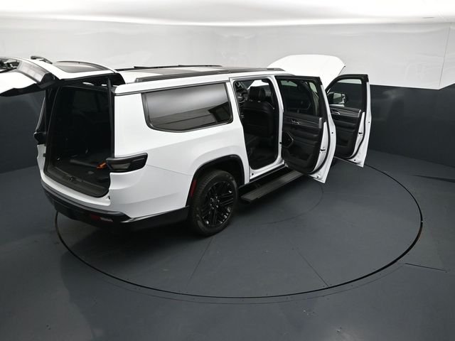 New 2026 White Jeep Limited Reserve image 25