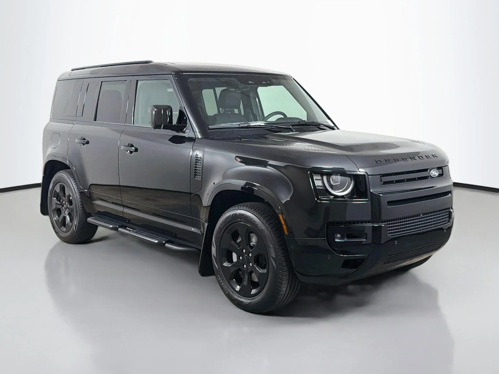 New 2026 Santorini Black Land Rover X-Dynamic SE image 7