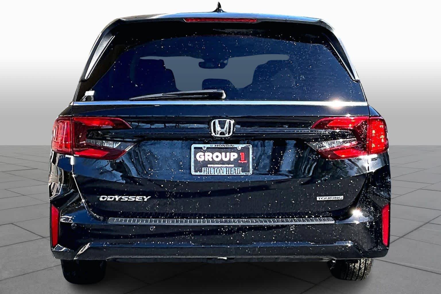 View vehicle photo 4