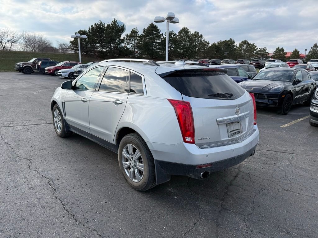 Used 2016 Cadillac SRX Luxury Collection with VIN 3GYFNEE38GS516843 for sale in Brighton, MI