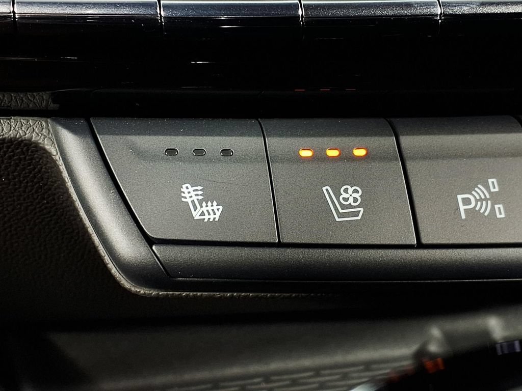 Used 2025 Summit White Cadillac V-Series Blackwing image 15