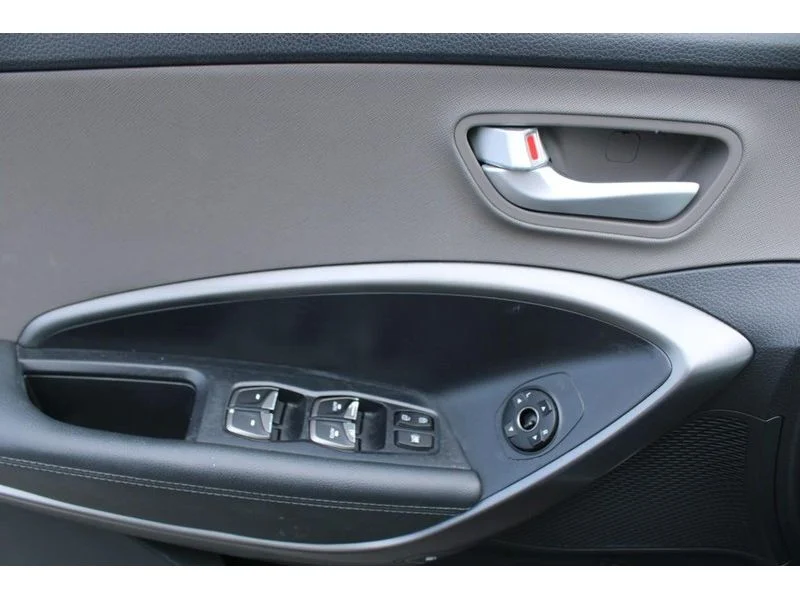 Used 2018 Mineral Gray Hyundai 2.4L image 9