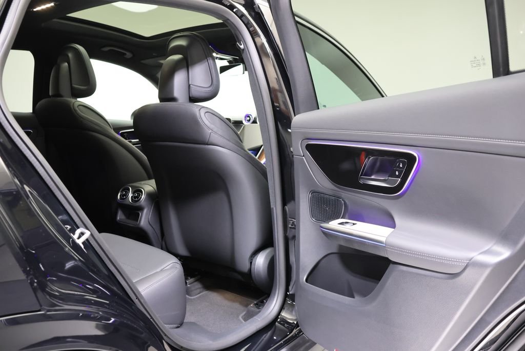 New 2027  Mercedes-Benz GLC 300 image 51