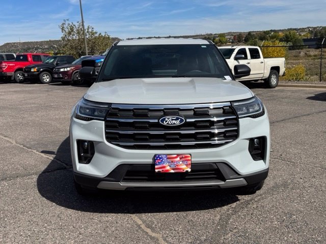 New 2027 Avalanche Gray Ford Active image 8