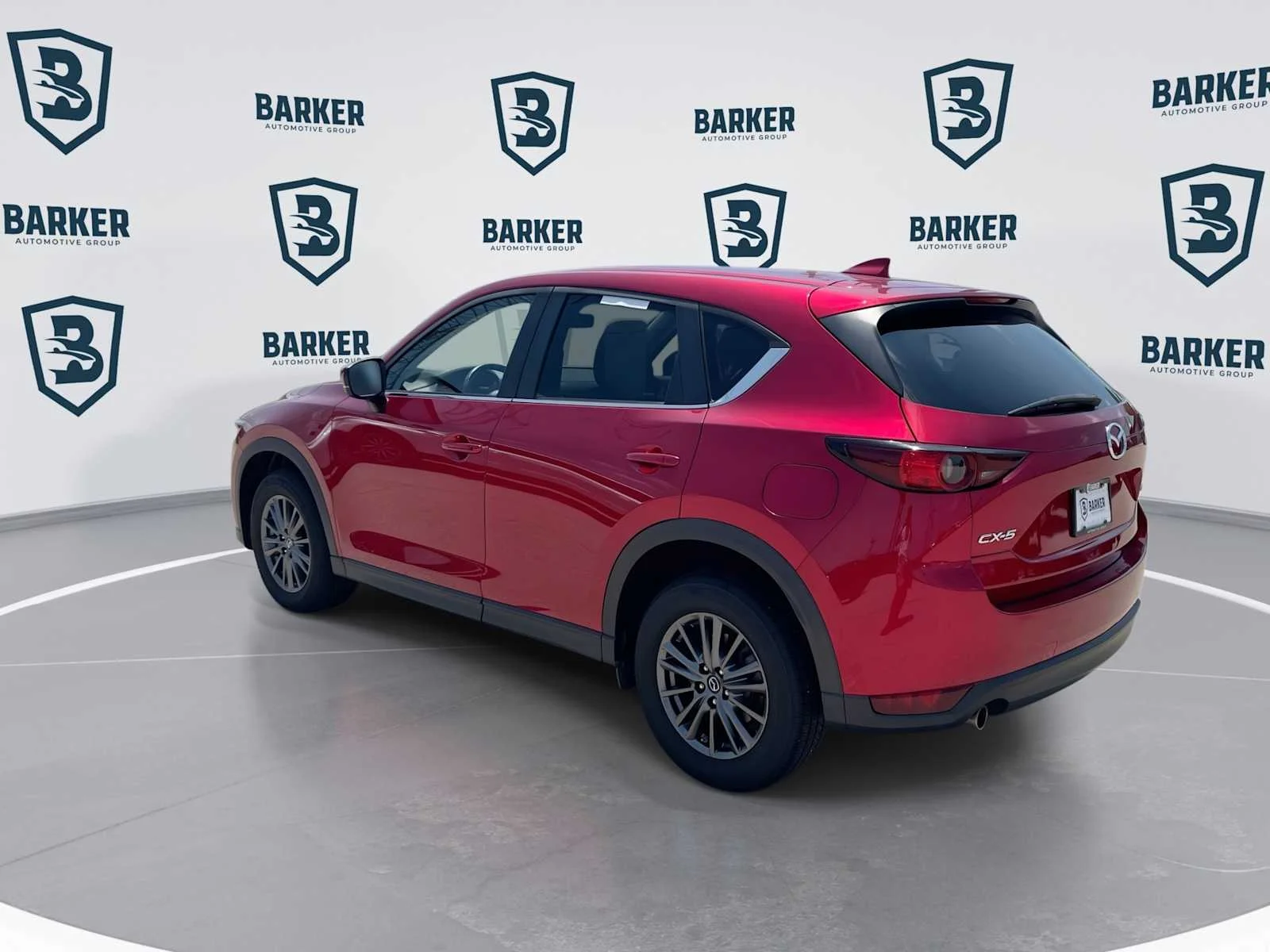 Used 2019  Mazda Touring image 7
