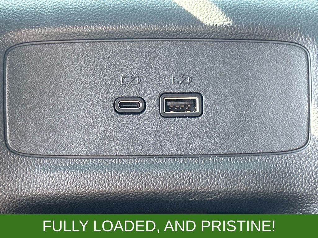 Used 2024  Buick Avenir image 23