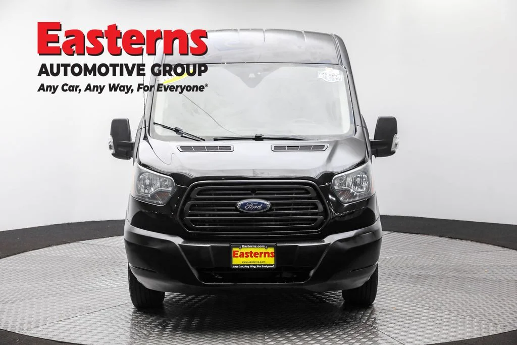 Used 2015 Black Ford Base image 2