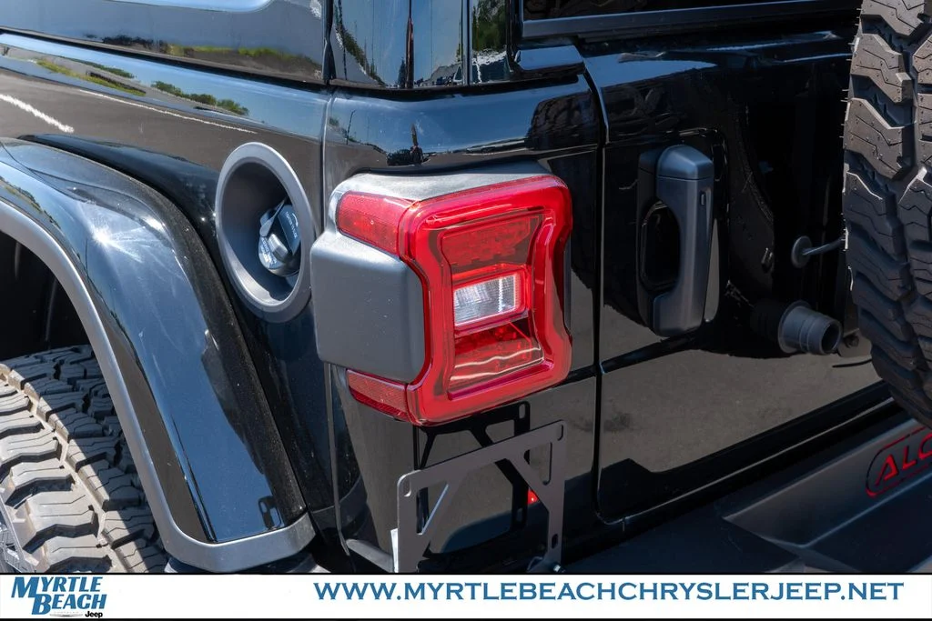 New 2026 Black Clear-Coat Exterior Paint Jeep Willys image 12
