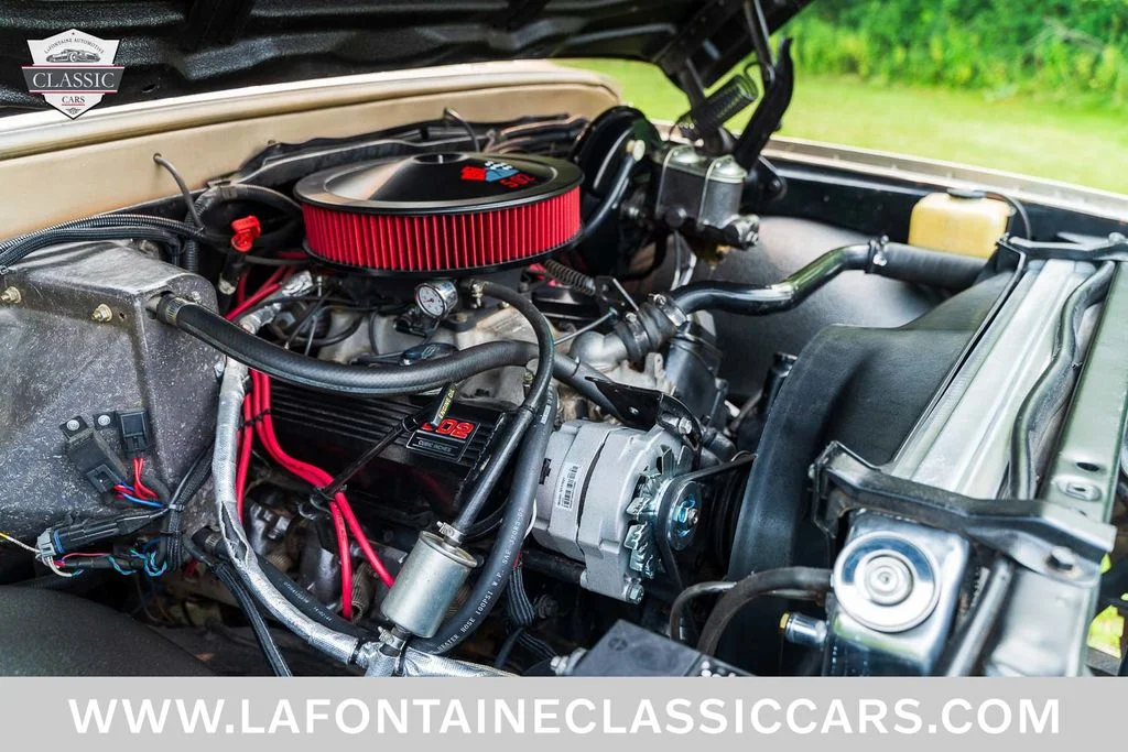 Used 1972 Gold Chevrolet Cheyenne image 48