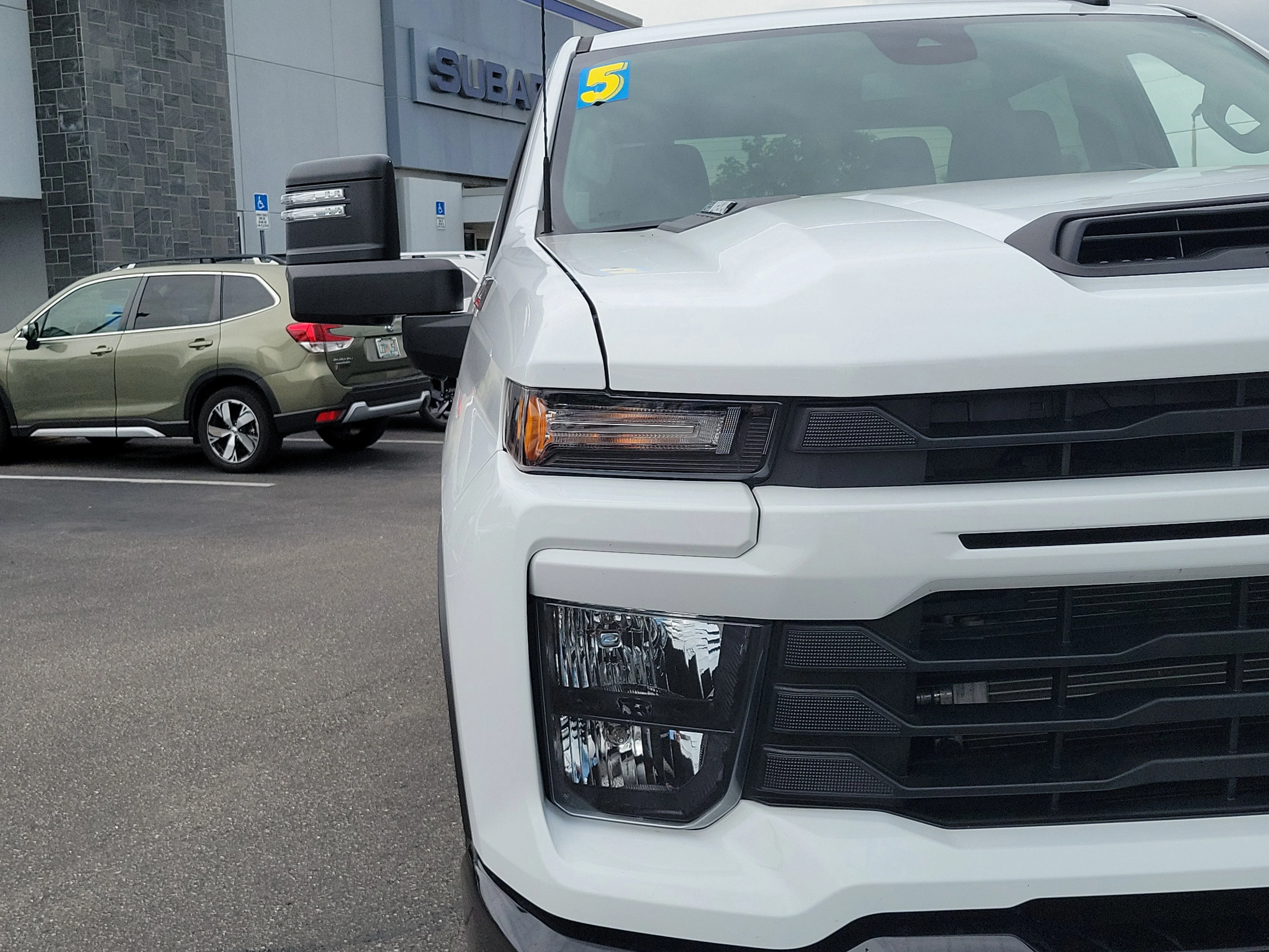 Used 2025 Summit White Chevrolet Custom image 7