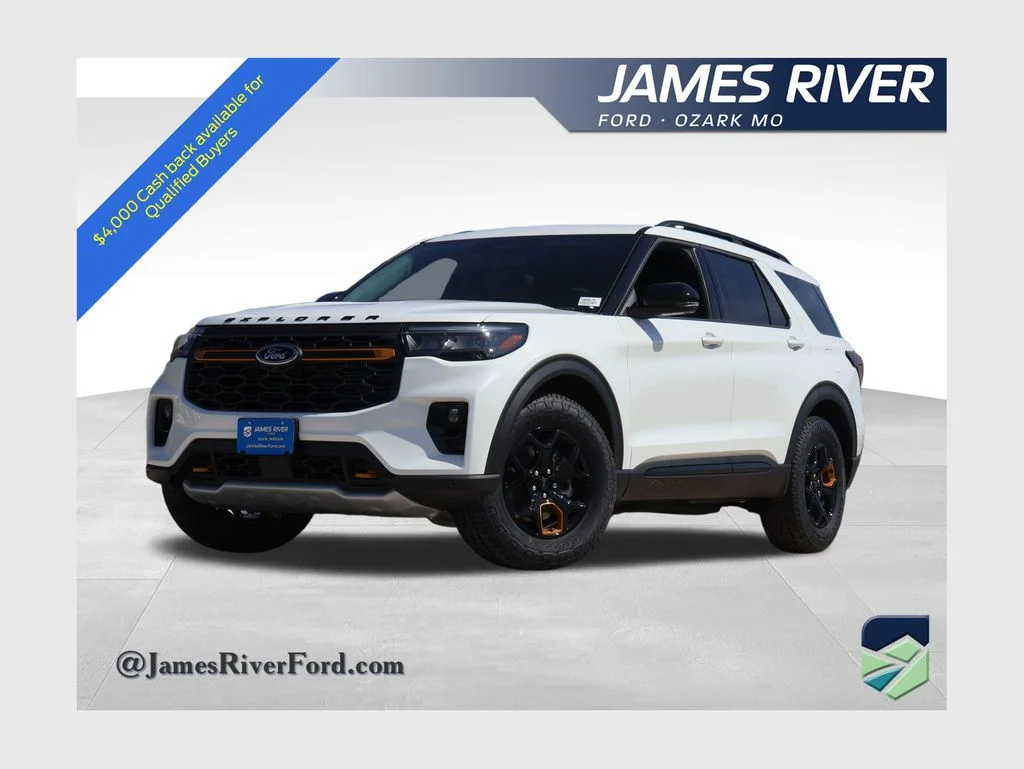 New 2026 Star White Metallic Tri-Coat Ford Tremor® image 1