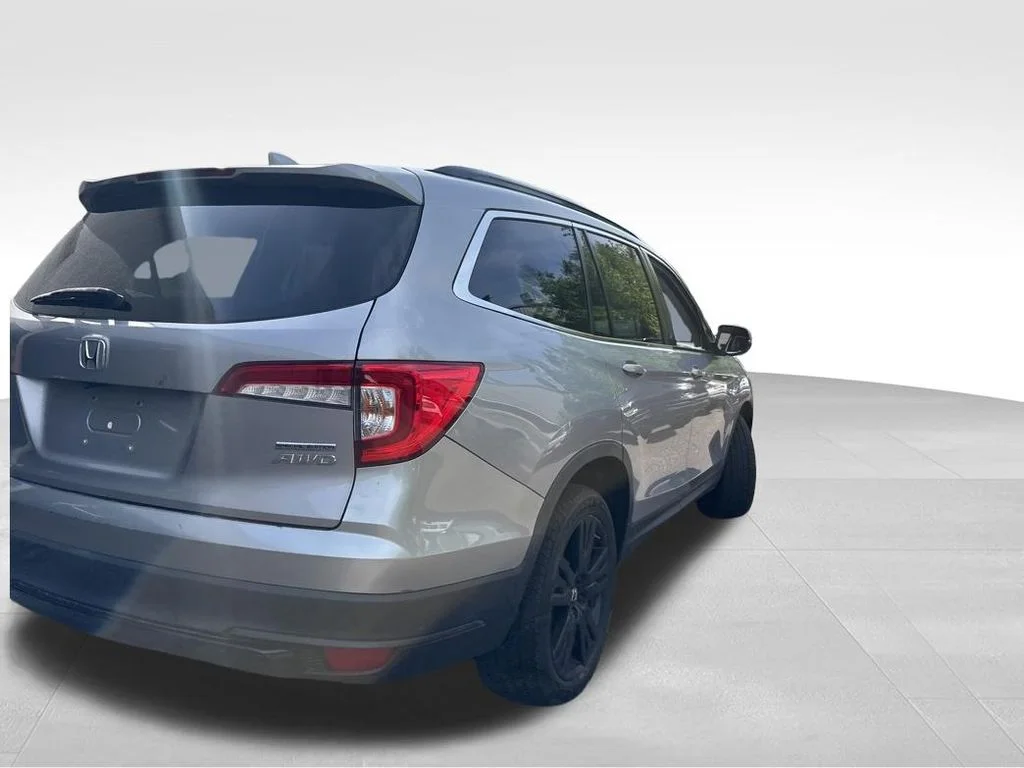 Used 2022 Gray Honda Special Edition image 14