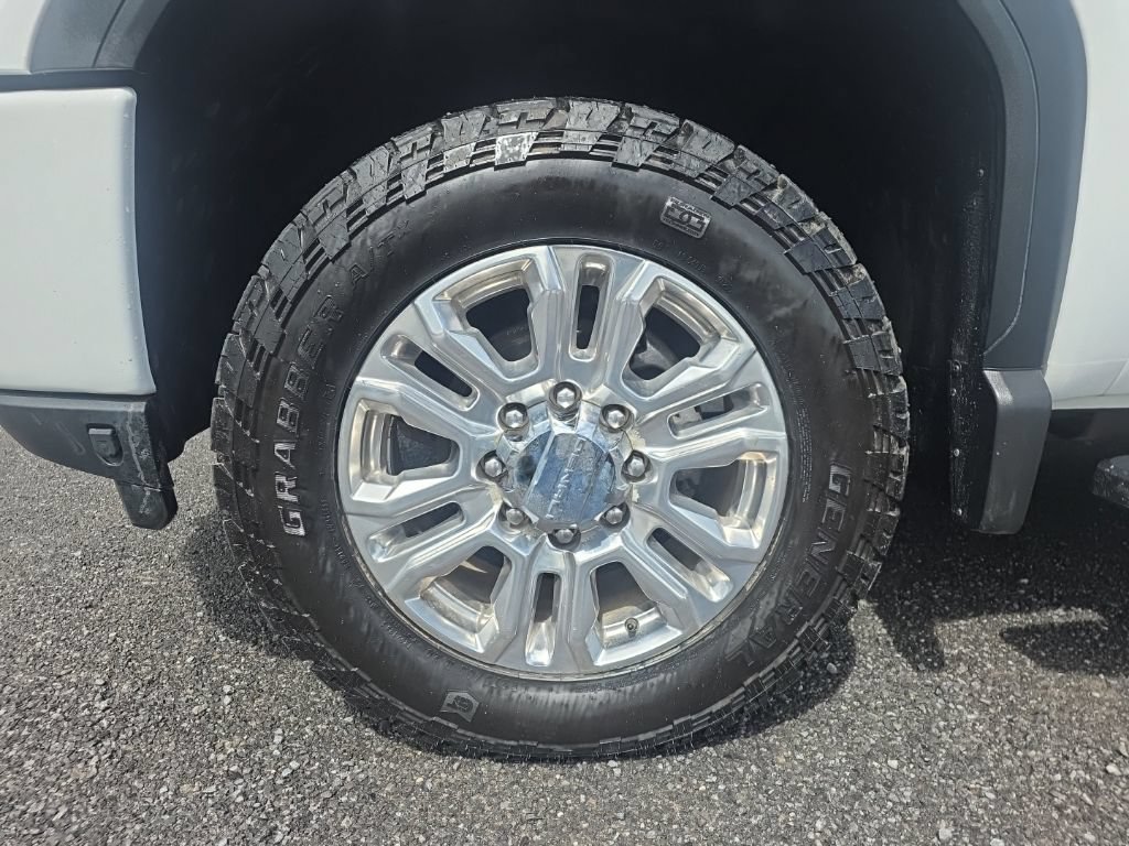 Used 2022 SUMMIT WHITE GMC Denali image 17