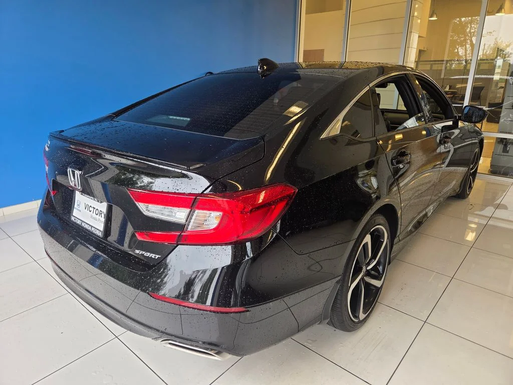 2022 Honda Accord Sport - Photo 6