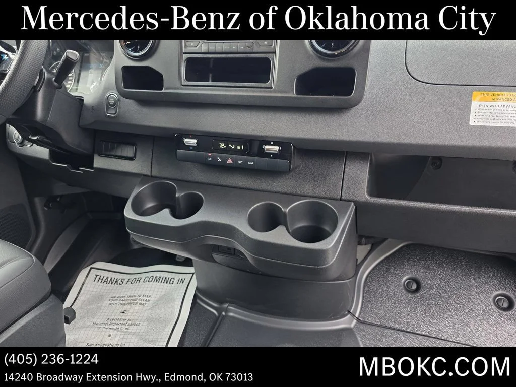 New 2026 Arctic White Mercedes-Benz Cargo 144 WB image 28
