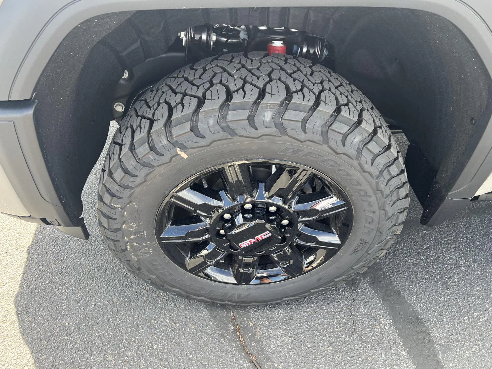 2026 GMC Sierra 3500HD AT4 - Photo 10