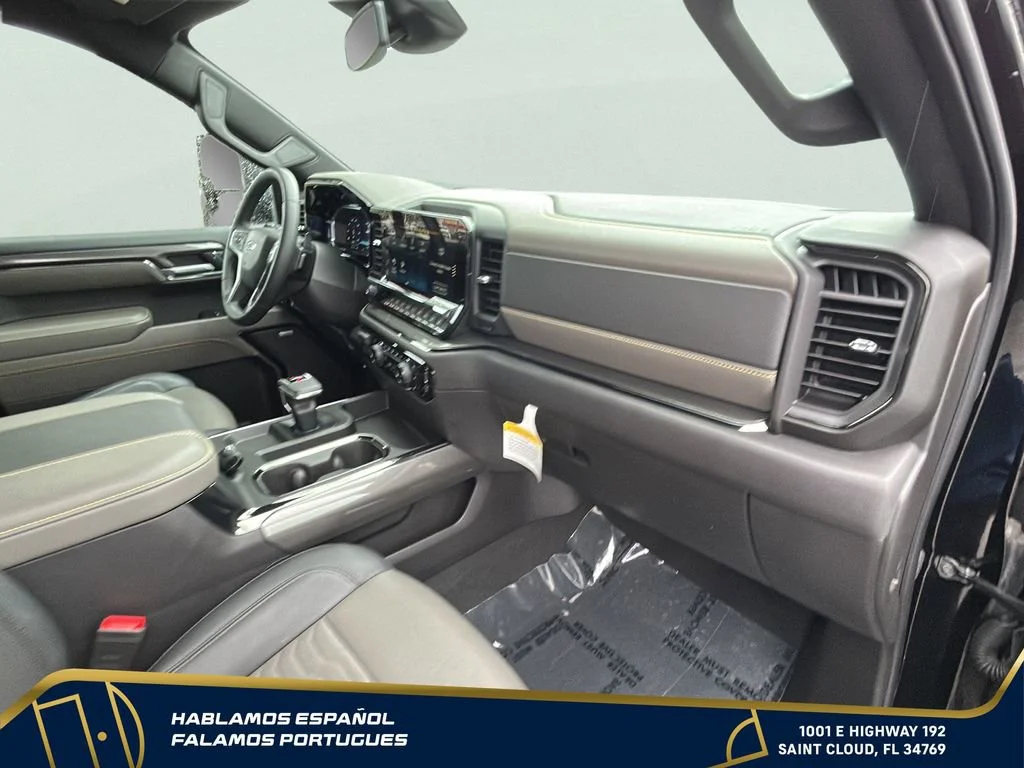 Used 2024 Black Chevrolet ZR2 image 38
