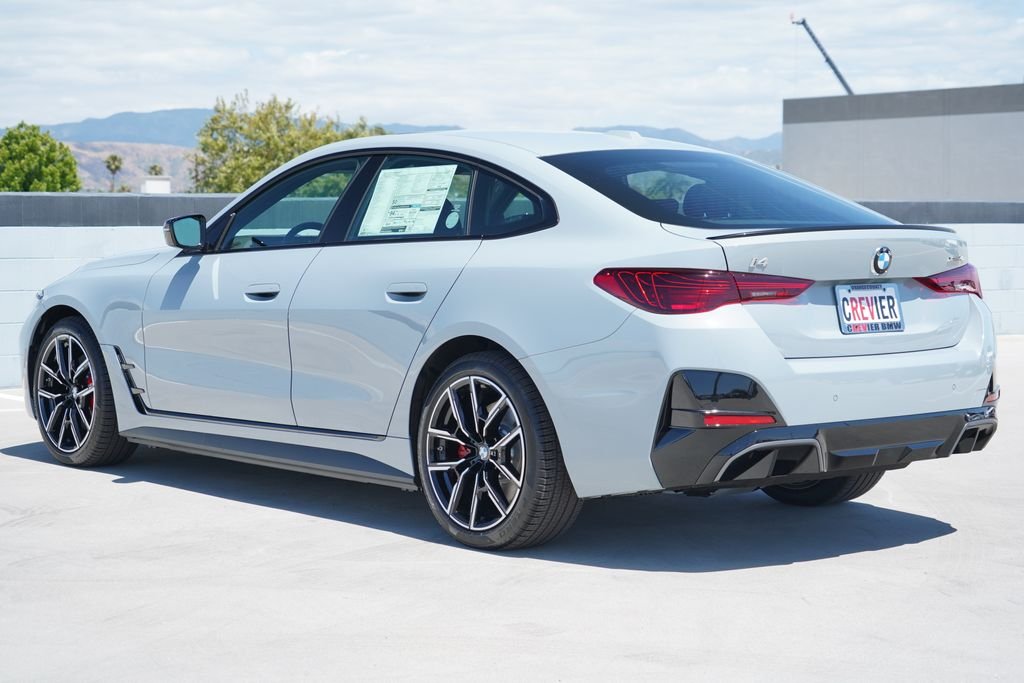 New 2026 Brooklyn Grey Metallic BMW xDrive40 image 7