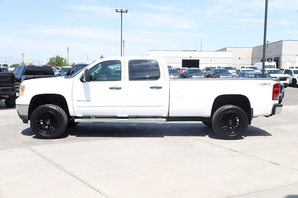 Used 2014 Summit White GMC SLE image 3