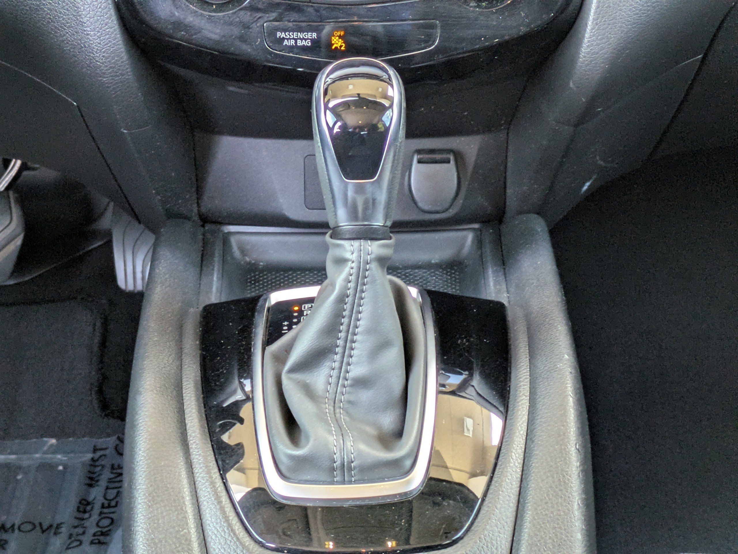 2018 Nissan Rogue SV - Photo 18