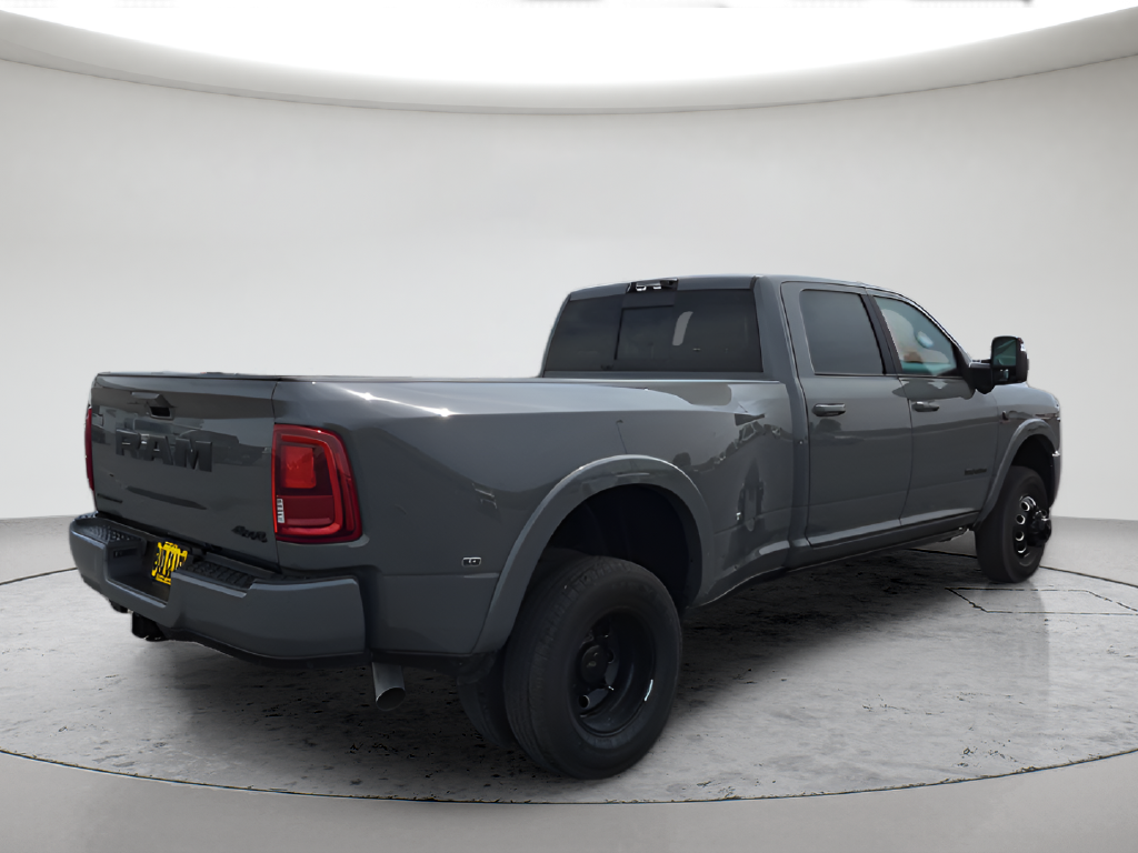 New 2026 Ceramic Gray Clear-Coat Exterior Paint RAM Limited image 5