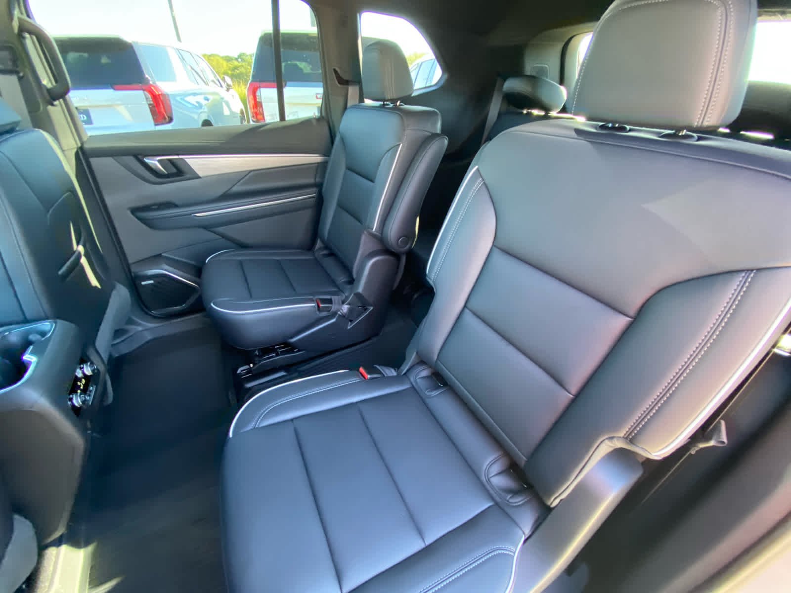 2027 Buick Enclave Preferred - Photo 24