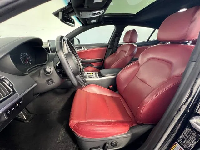 Used 2019 Black Kia GT1 image 11