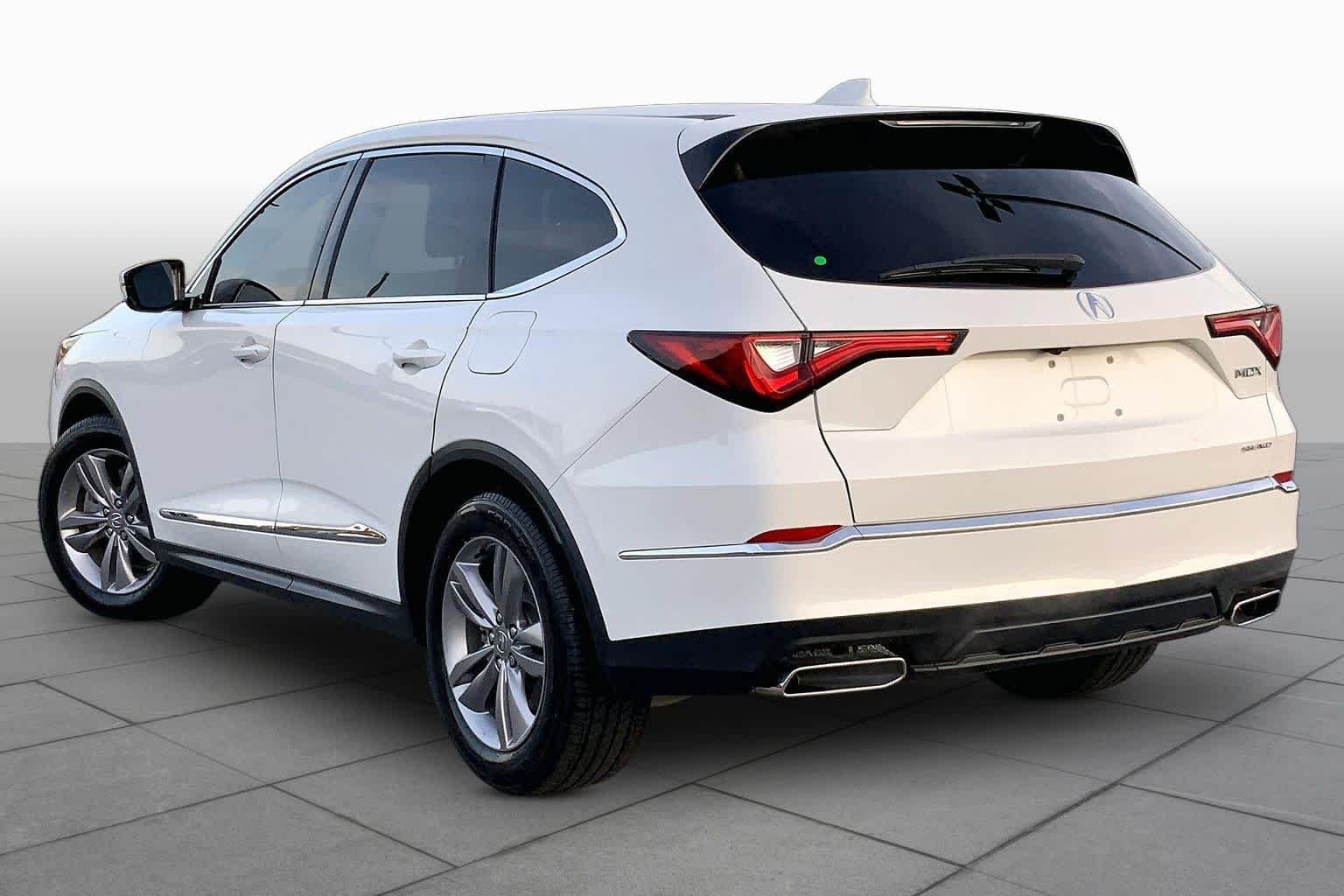 Used 2022 Platinum White Pearl Acura  image 11