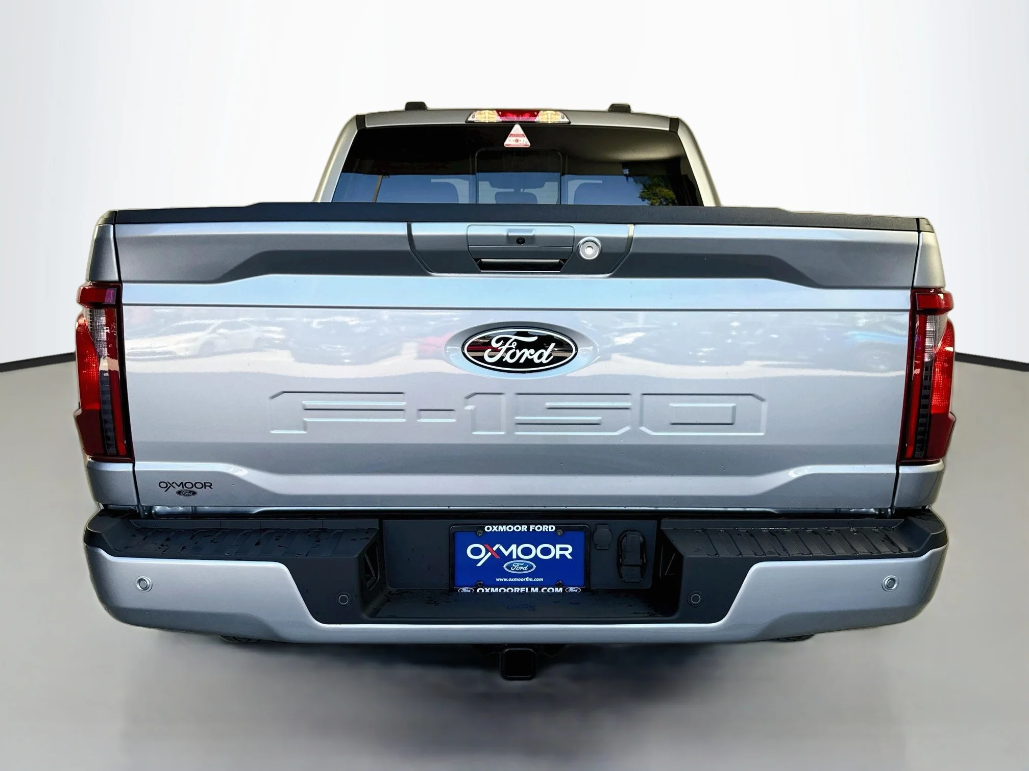 New 2026 Iconic Silver Metallic Ford XLT image 6