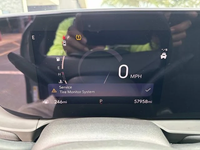 Used 2024 Gray Buick Avenir image 39