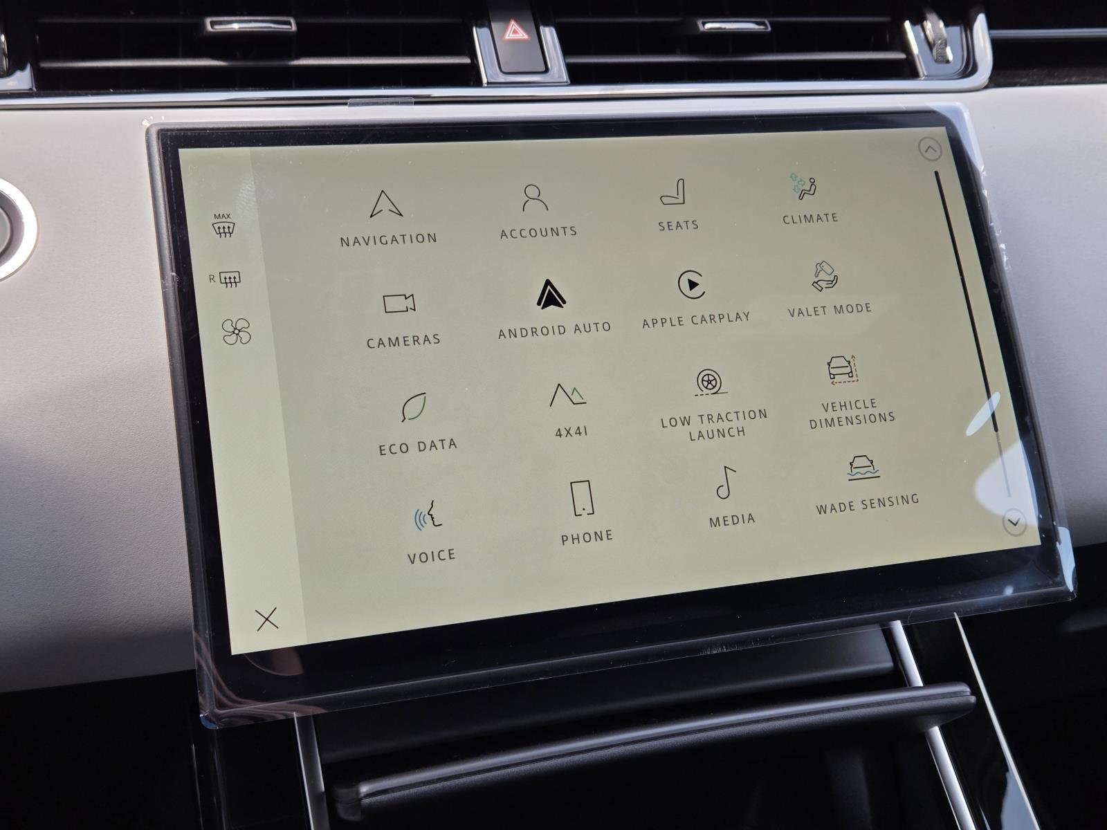 New 2026 Fuji White Land Rover Core S image 23