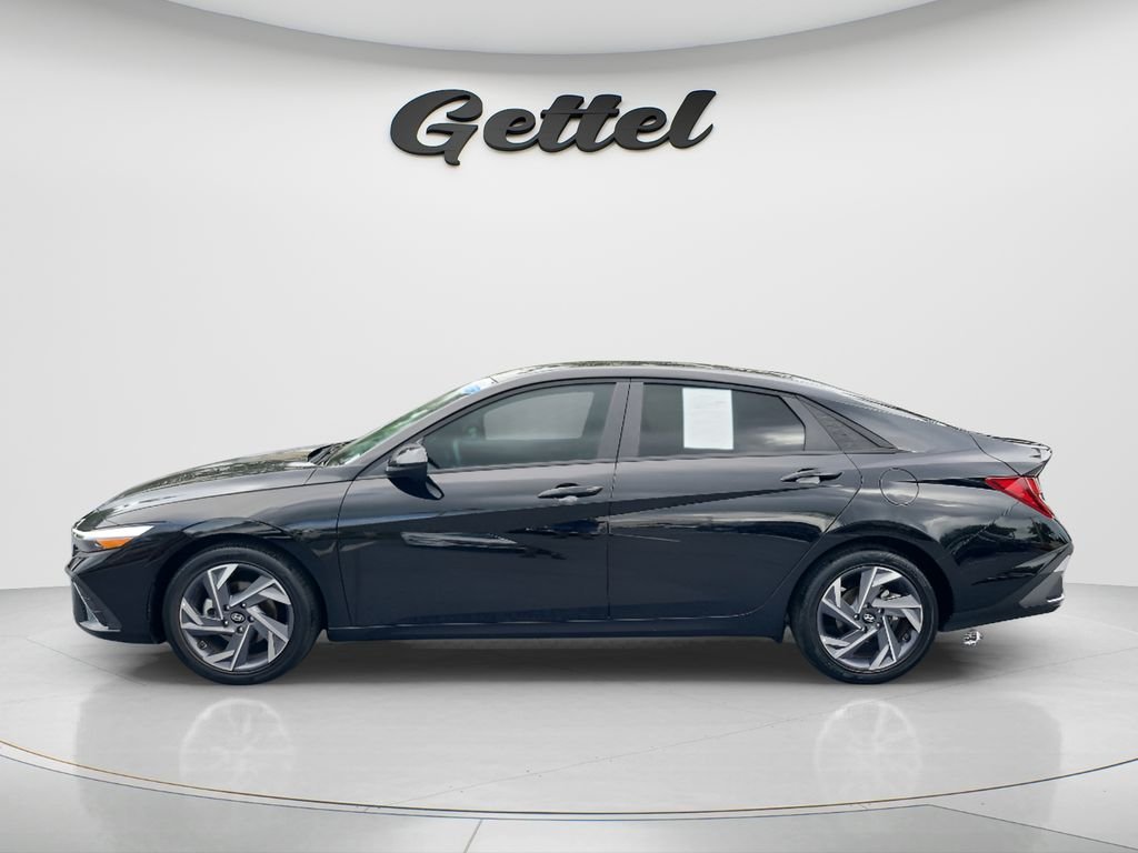 2025 Hyundai Elantra SEL - Photo 8