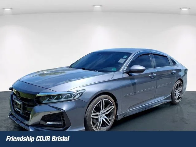 2018 Honda Accord 2.0T Touring Auto's photo