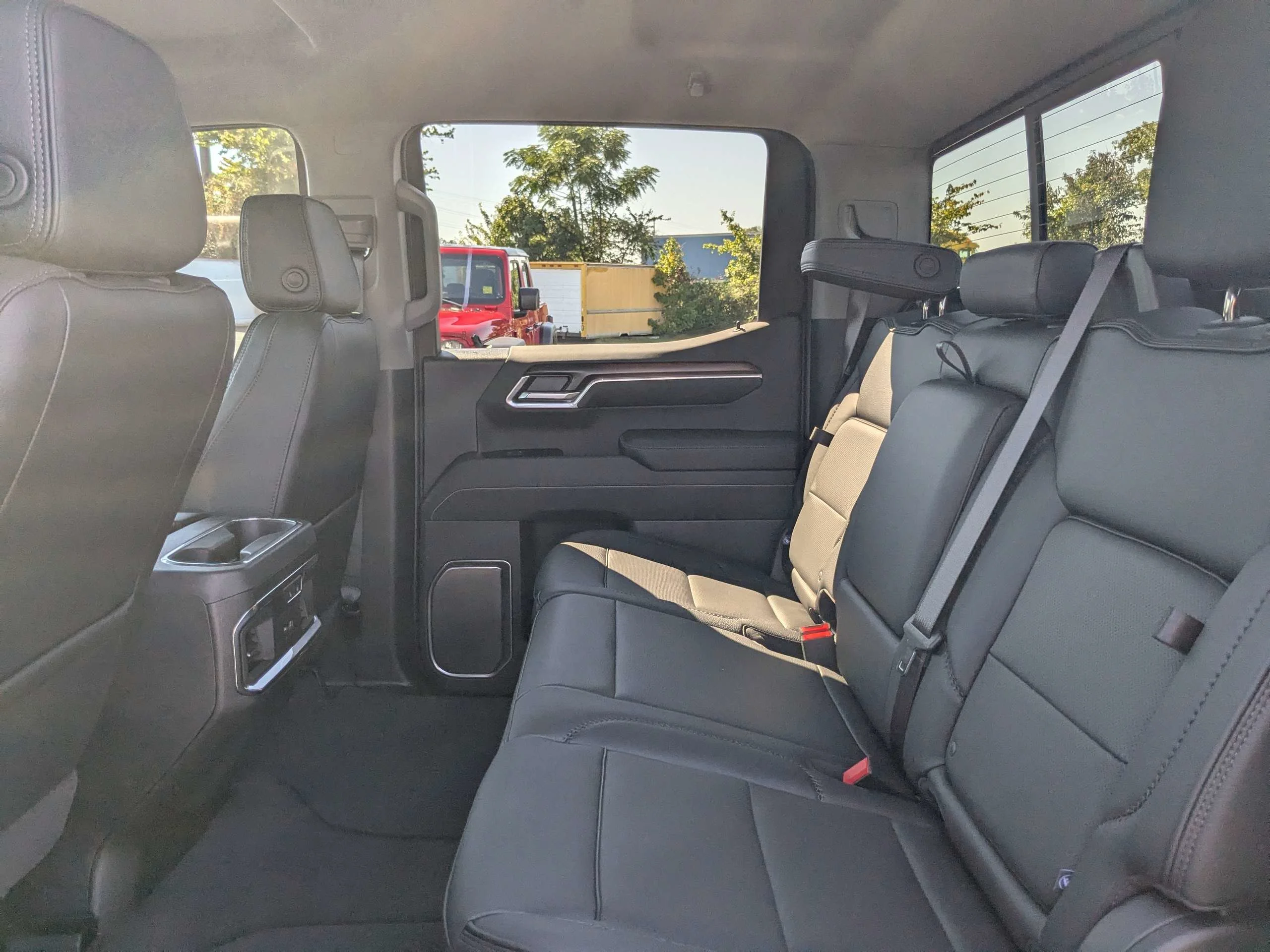 2026 GMC Sierra 1500 Denali - Photo 14