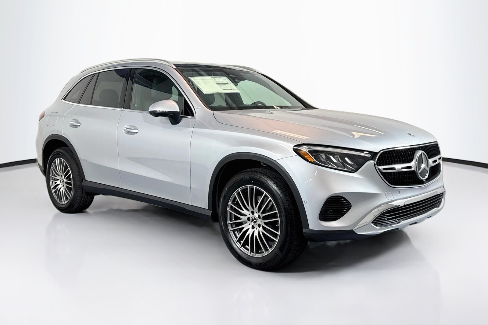 New 2026 Cirrus Silver Metallic Mercedes-Benz GLC 300 image 3