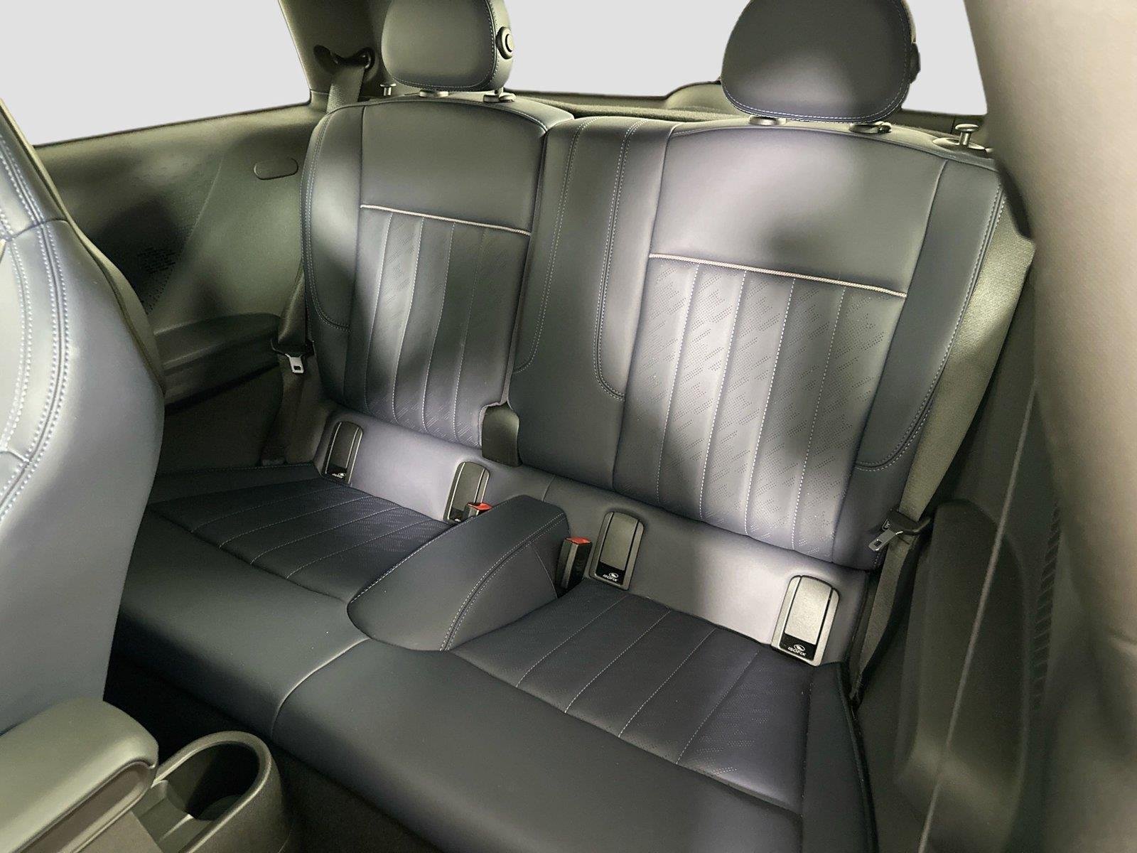 2025 MINI Hardtop 2 Door Base - Photo 20