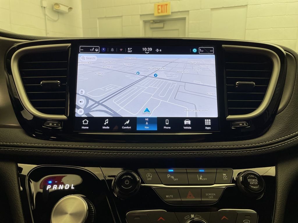 2026 Chrysler Pacifica Select - Photo 14